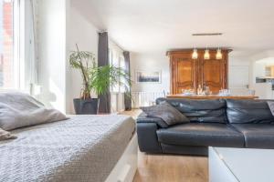 Maison confortable, terrasse et jardin à Guest house, Amiens