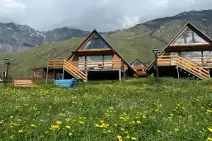T&T cottage, Kazbegi