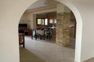 The Coziness Of Tradition at Meteora Guest house, Kalambaka