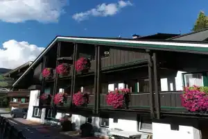 Haus am Bach Apartments, Kirchberg
