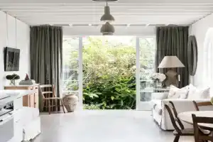 Henry’s on Balfour - Historic understated luxury Guest house, Launceston