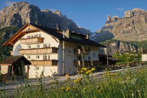 Piz Alpin B&B Mini-hotel, Colfosco