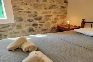 ThePlatres.Nest Guest house, Platres