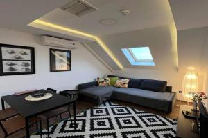 MAIN SQUARE Apartment, Belgrade