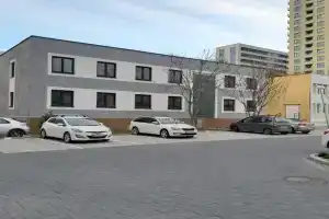LIVING by the BUS STATION Hostel, Bratislava