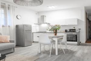 Ca' Latina - Cozy home in pieno centro storico Guest house, Treviso