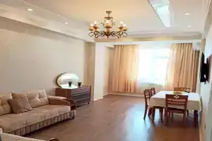 Prestizhnaya Kara Karaeva Apartments, Baku