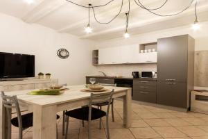 Suite Garibaldi - Smart Holiday Apartments, Mantua