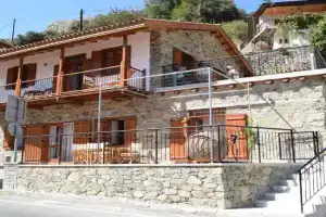 Konatzin tou Massou by Raise Apartments, Moutoullas