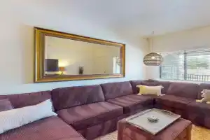 Garnet Getaway Apartments, Tucson