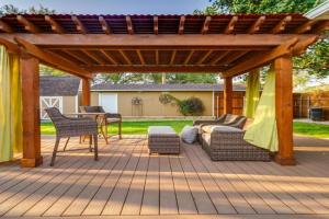 Lovely Home with Furnished Deck and Grill Guest house, Lubbock