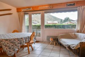 Appartement T3 proche centre-ville, pistes & remontées - 6 pers, balcon, parking - - FR-1-684-29 Apartments, Morzine
