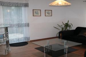 Ferienwohnungen Michaela Bucher Erdgeschoss Apartments, Friedrichshafen