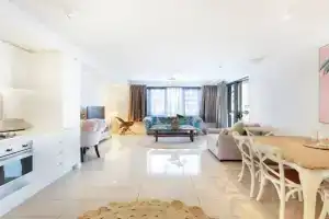 The Salty Lagoon - A Vibrant Retreat by the Water Apartments, Darwin