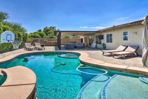 Pool and Game Room Pet-Friendly Retreat, Indio