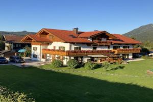 Landhaus Geierstanger Apartments, Wallgau