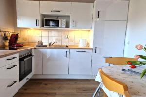 Haus Eickenbrock Wichter Weg 19 Guest house, Norddeich
