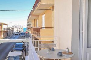 1 Bedroom Nice Apartment In, Pozzallo