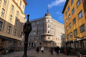 Picturesque Area in Center Apartment, Helsinki