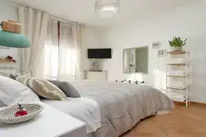 Summer&Winter Home by the sea Apartments