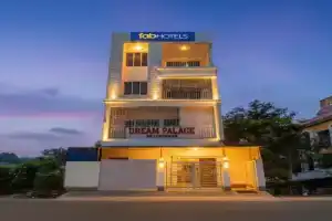 FabHotel New Dream Palace - Nr Acropilose Mall And Ruby Hospital, Kolkata