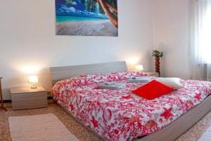 Ampio APPARTAMENTO VICINO AL CENTRO DI, PARCHEGGIO GRATUITO Apartments, Treviso