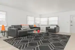 Cool and Cozy Pad Close to Everything Apartments, Los Angeles