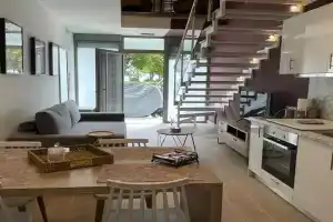 SeaSide Loft Apartments, Kavala