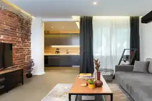 Lozenets Modern Apartment Tranquil & Central, Sofia
