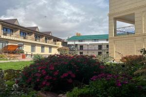 Sunny Beach Hotel, Kara-Oy