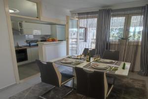 Apartman Oaza - Ploče, Croatia, Kardeljevo