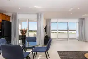 The Saline Views Makenzy Apartments, Larnaka