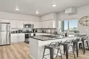 Very New 2 Bed 2 Bath Near DT and Perry District Apartments, Spokane