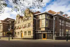 Stadsherberg Ald Weishoès - Hostel, Venlo