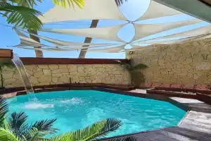 פאטה מורגנה אואזיס - בית נופש פרטי עם בריכה מחוממת Guest house, Beer Sheva