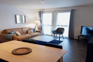Coeur Courrouze - Appartement 2 chambres avec parking Apartments, Rennes