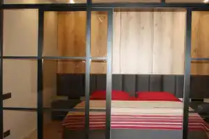 -studiya s vidom na more Apartments, Aktau