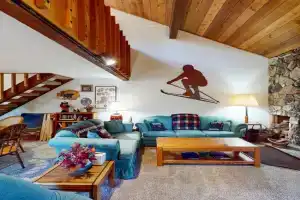 Snowcreek 56 Apartments, Mammoth Lakes