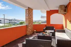 Nice Apartment In With Wifi, KRK