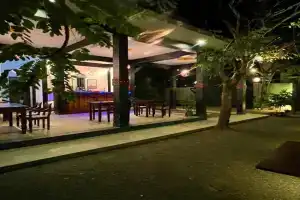 Sea Pink Residence Mini-hotel, Bentota