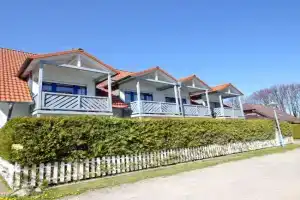 gemütliche Ferienwohnung in Hafennähe - FeWos am Hochzeitsberg FeWo 08 Apartments, Breege