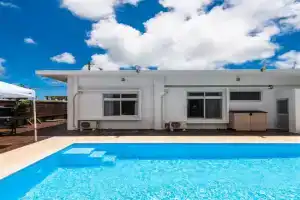 Marinus Villa, Miyako Island