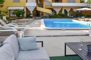 Nice Apartment In, Pakostane