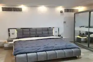 Deir Ghbar-Studio, Amman