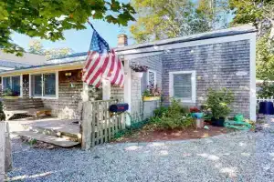 Cape Cod-age Guest house, Falmouth
