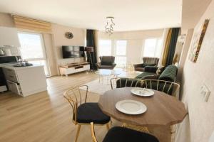 King Suite OJ9 Apartments, Beylikduzu