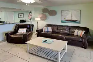 Laguna Reef #214 - Retreat on Bay Apartments, Rockport