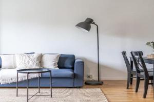 1br apartment with patio in Lauttasaari, Helsinki