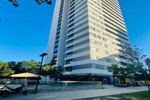 Fira de Barcelona City View Apartment with Garage Parking, Cornella de Llobregat