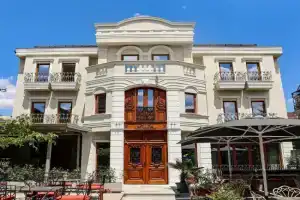 Villa Borgjeze, Corce